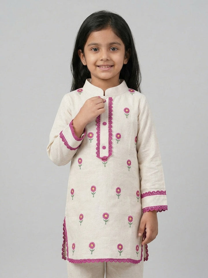 Girls Off-White Hand Embroidered Straight Kurta Pyjamas Set | SHOBITAM
