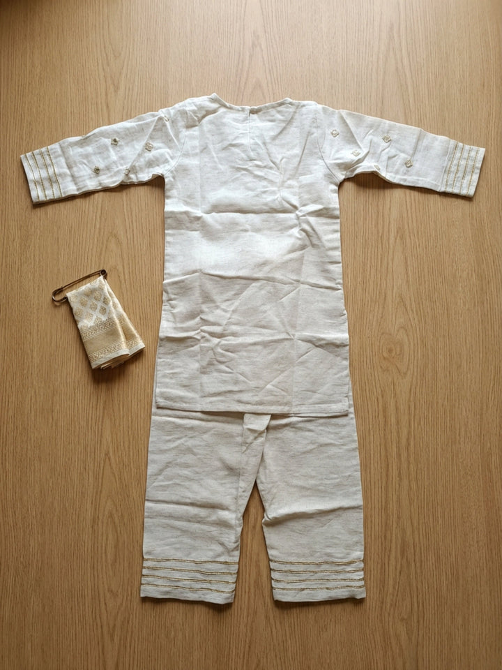 Infant Girls Off-White Mirror Work Straight Kurta & Pyjamas Set | SHOBITAM