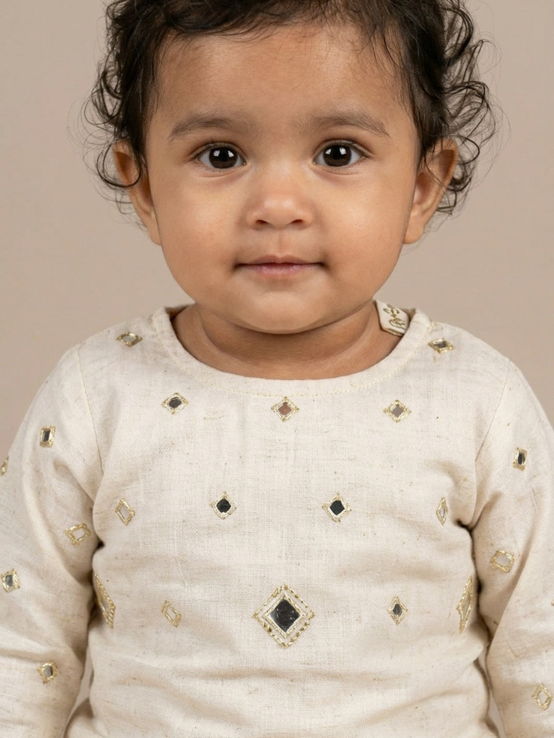 Infant Girls Off-White Mirror Work Straight Kurta & Pyjamas Set | SHOBITAM