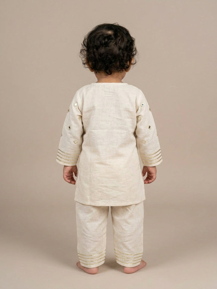 Infant Girls Off-White Mirror Work Straight Kurta & Pyjamas Set | SHOBITAM