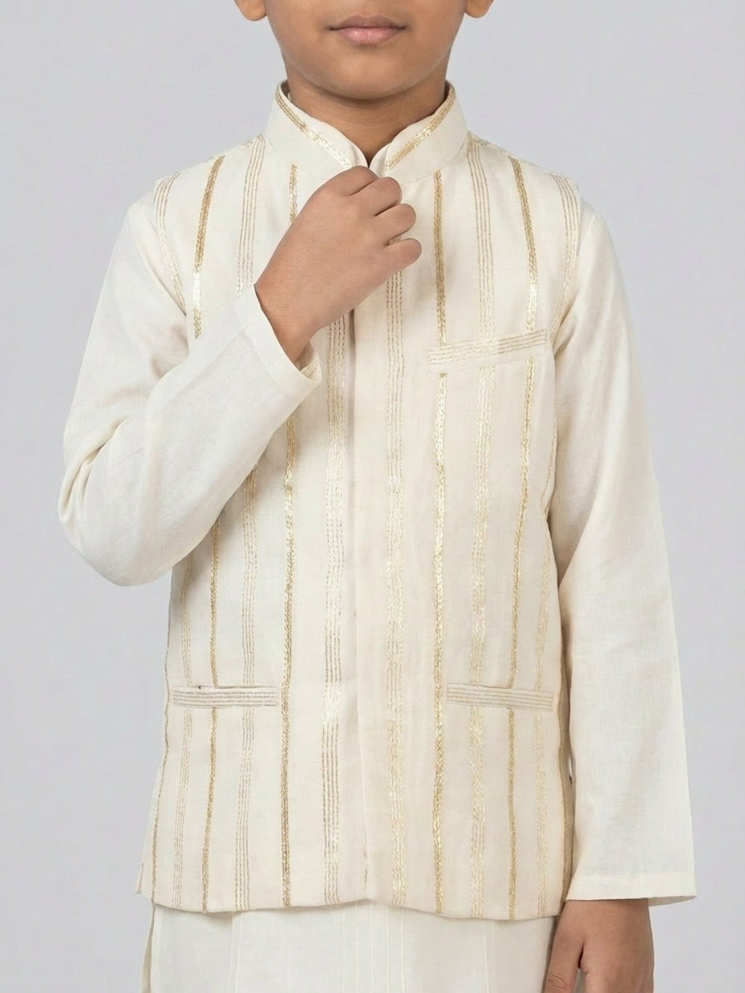 Boys Off-White Kurta pyjama set with Nehru Jacket | SHOBITAM