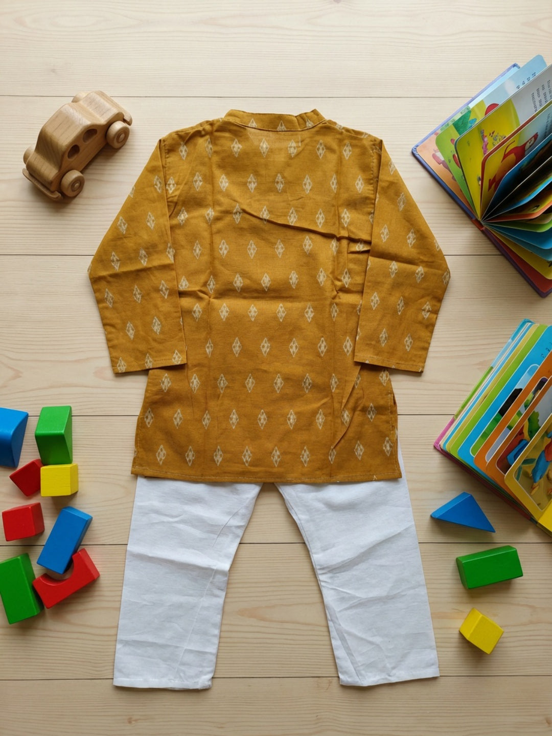 Boys Mustard Yellow Geometric Print Mandarin Collar Full Sleeves Straight Kurta Pyjamas Set