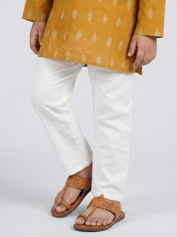 Boys Mustard Yellow Geometric Print Mandarin Collar Full Sleeves Straight Kurta Pyjamas Set