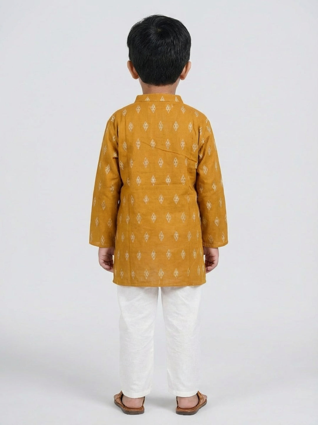 Boys Mustard Yellow Geometric Print Mandarin Collar Full Sleeves Straight Kurta Pyjamas Set