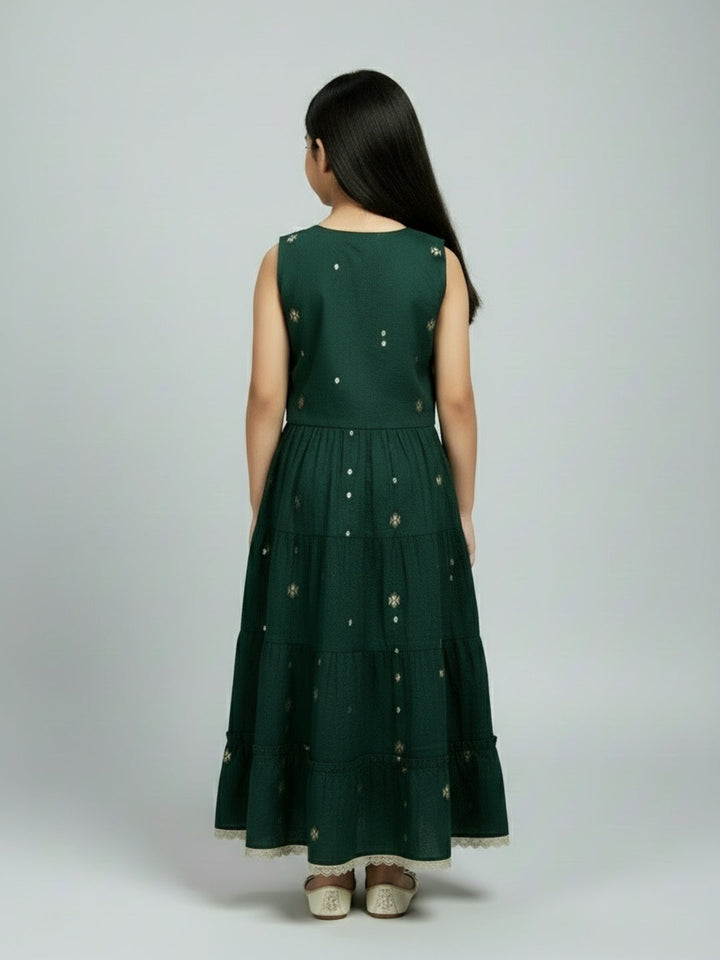 Girls Printed Round Neck Sleeveless Lehenga Choli Set | SHOBITAM
