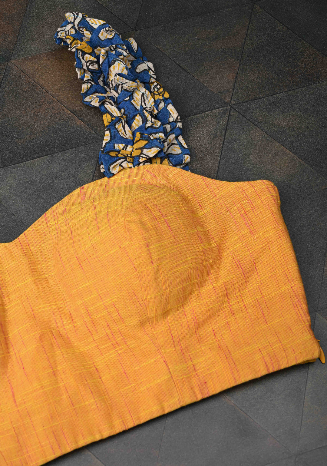 Size 34 Cotton Yellow Sweetheart Neckline With Frill Straps Blouse