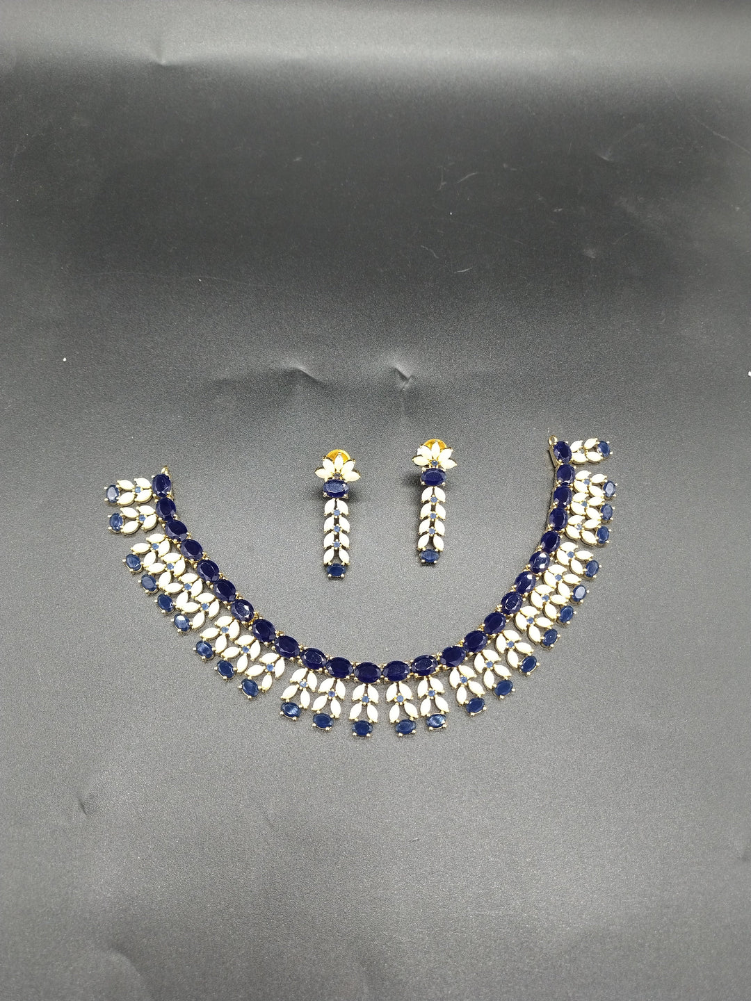Sapphire Glow AD & Freshwater Pearl Choker Set | SHOBITAM