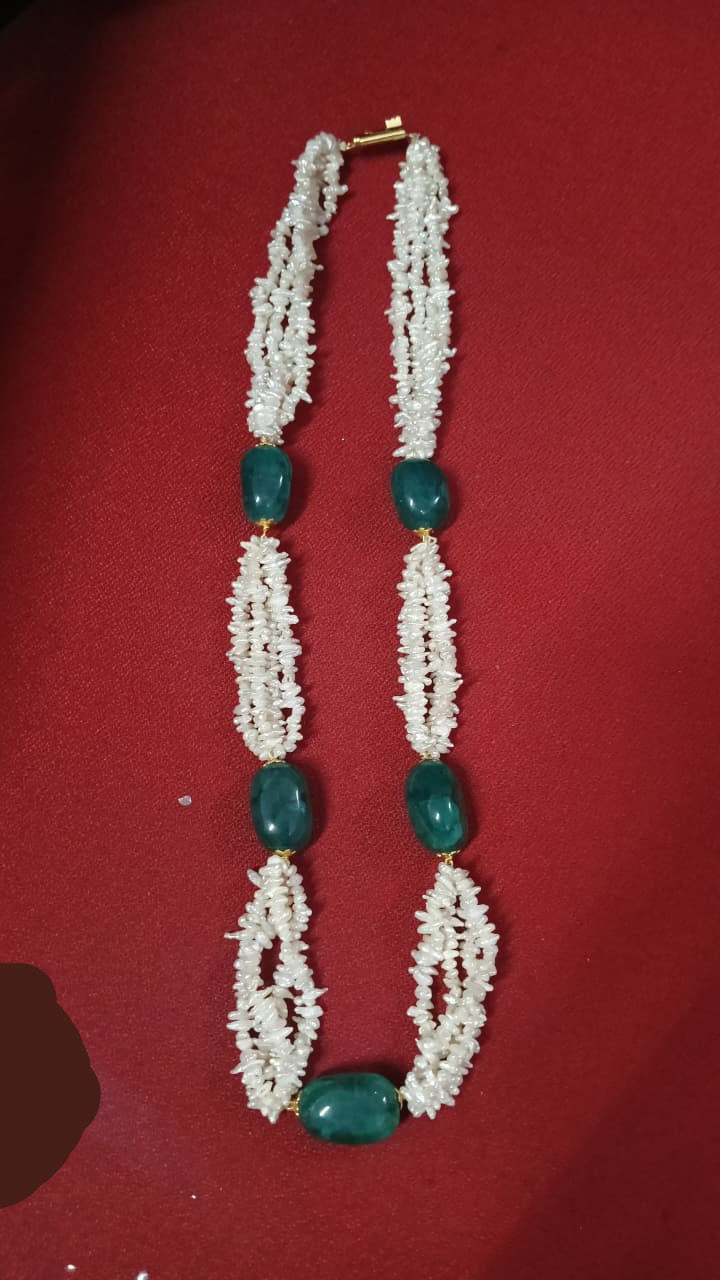 Emerald Elegance Freshwater Pearl Mala Necklace | SHOBITAM