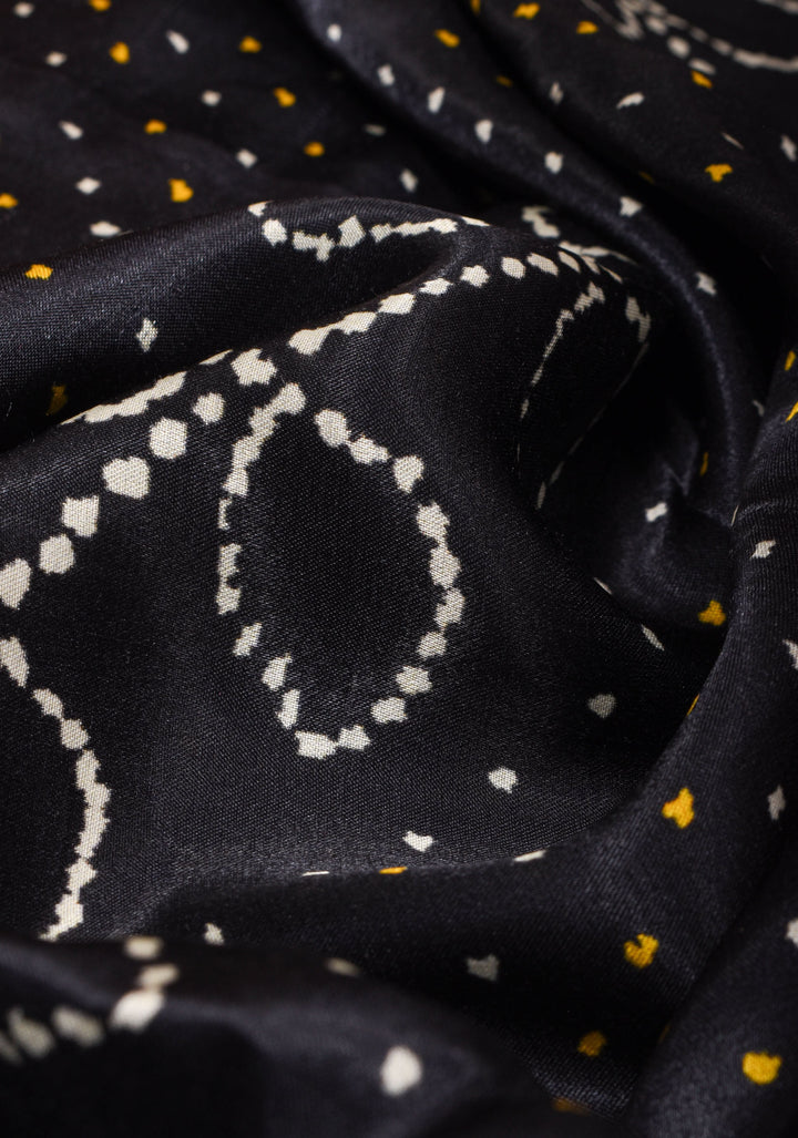 Black Gajji Silk Saree with Gotta Patti Border and Digital print Bandhani
