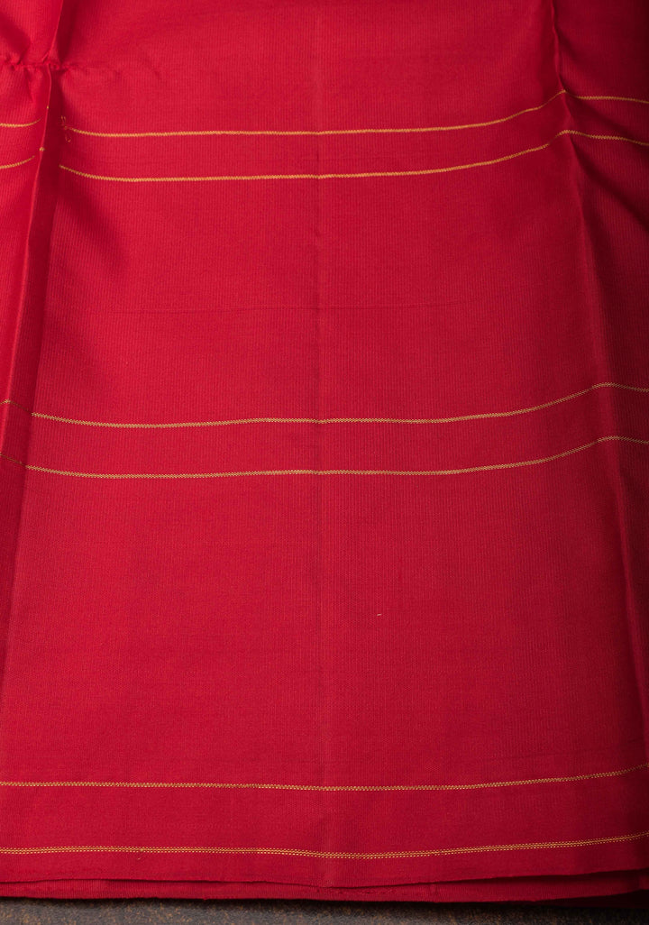 Red Borderless Pure Kanjivaram Silk Saree with Checks Pattern and Sona Rupa Motifs | SILK MARK CERTIFIED