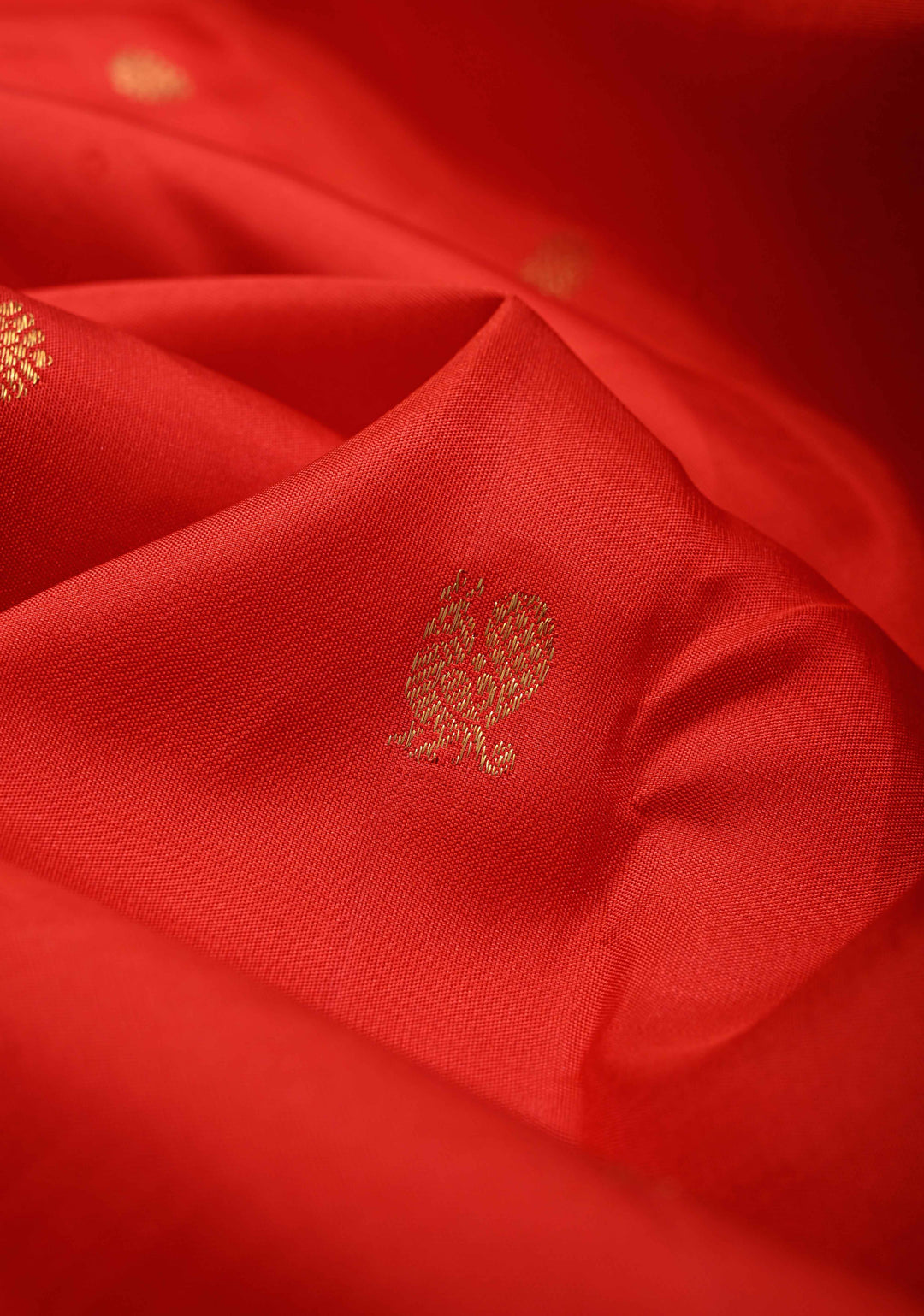 Vermilion Red Pure Kanjivaram Silk Saree with Zari Buttas and Zari Border| SILK MARK CERTIFIED