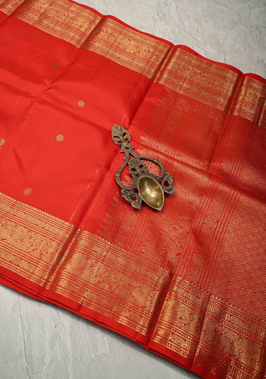Vermilion Red Pure Kanjivaram Silk Saree with Zari Buttas and Zari Border| SILK MARK CERTIFIED