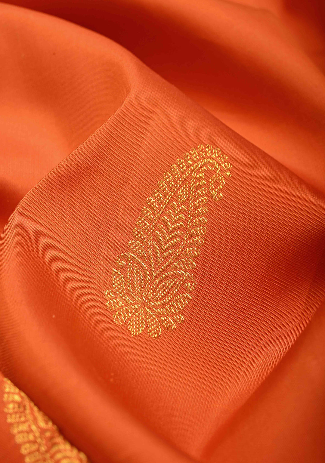 3 Gram Pure Zari Sunset Orange Pure Kanjivaram Silk Saree with Zari Paisley Buttas and Contrast Korvai Zari Border | SILK MARK CERTIFIED