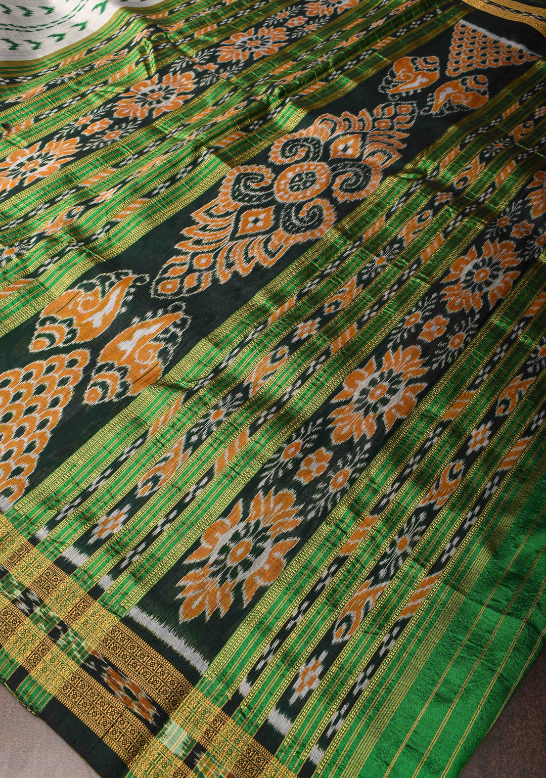 White Handloom Sambalpuri Ikkat Silk Saree with Contrast Border, No Blouse Piece | SILK MARK CERTIFIED