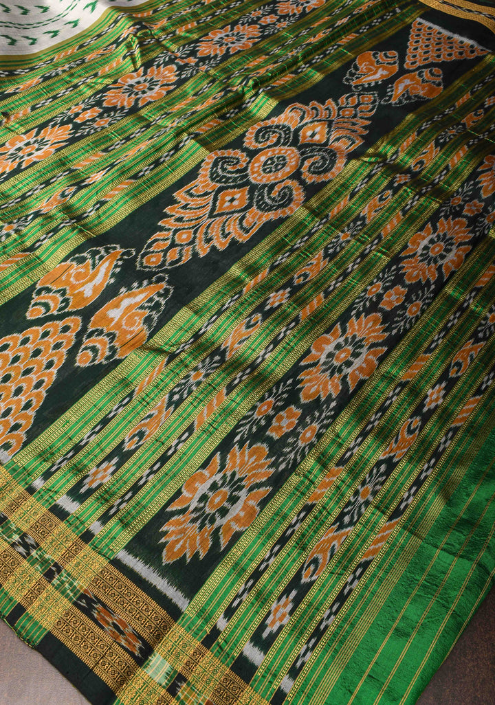 White Handloom Sambalpuri Ikkat Silk Saree with Contrast Border, No Blouse Piece | SILK MARK CERTIFIED