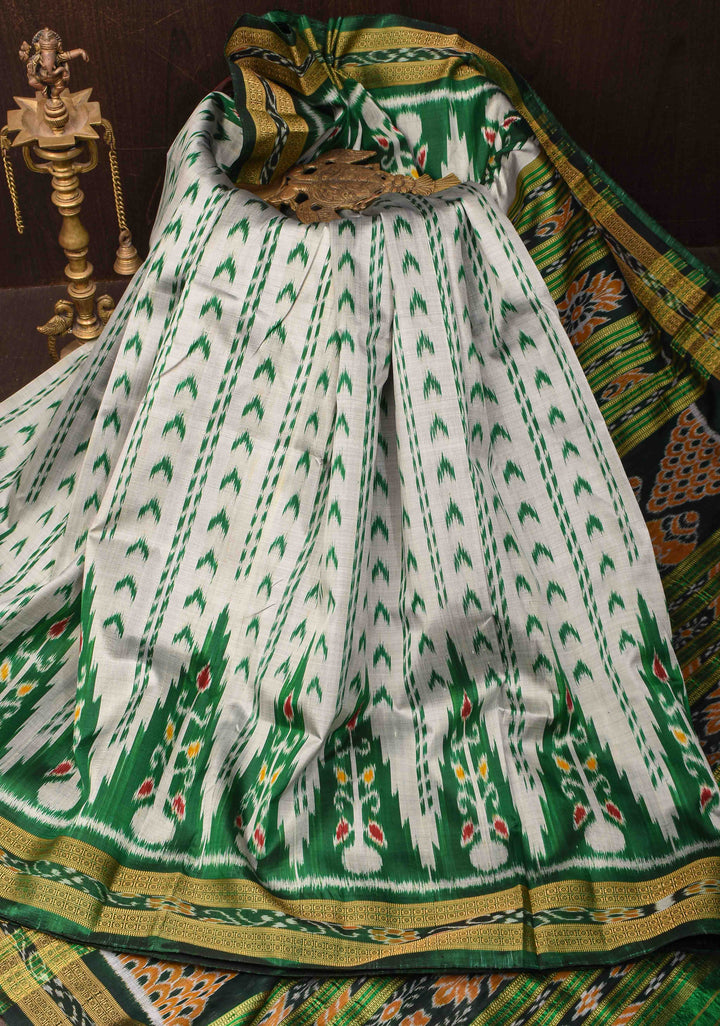 White Handloom Sambalpuri Ikkat Silk Saree with Contrast Border, No Blouse Piece | SILK MARK CERTIFIED