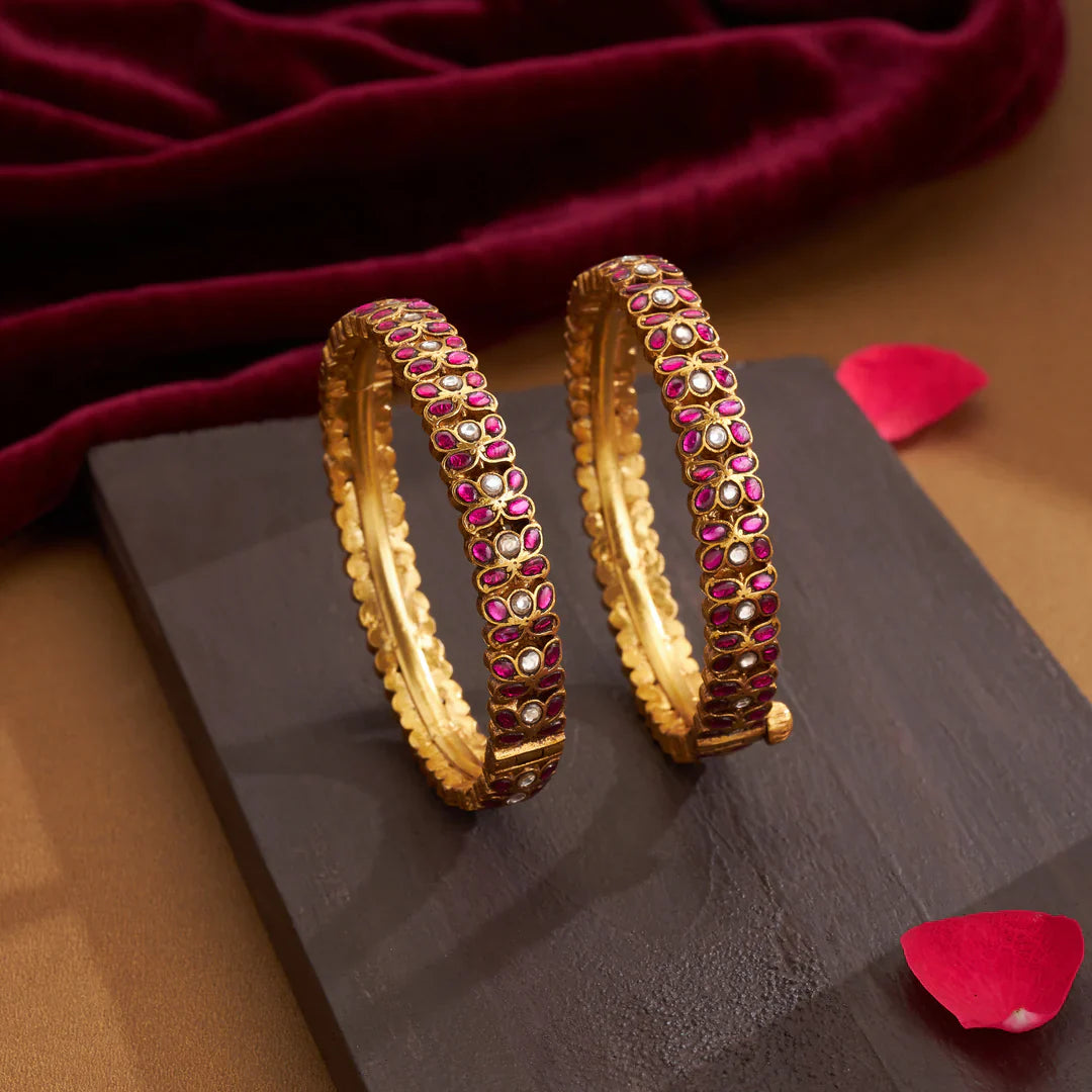 92.5 Silver, Gold Plated Bikaneri Kundan Bangles