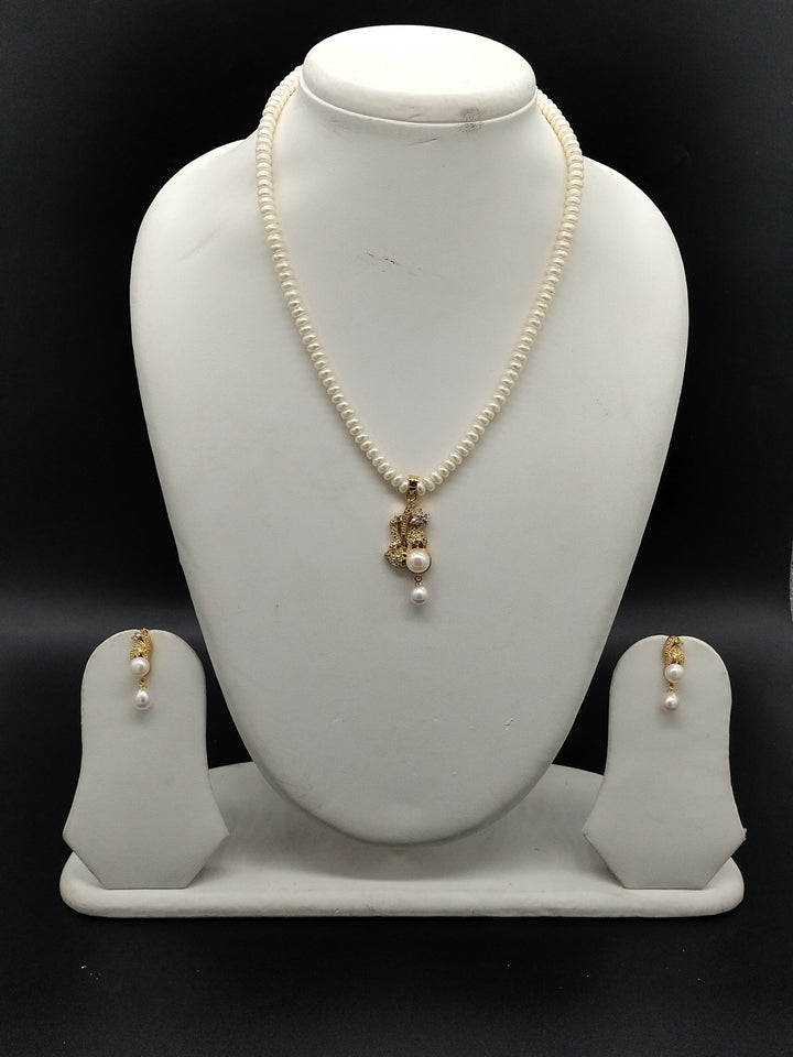 Classic Dew Freshwater Pearl Pendant Set | SHOBITAM