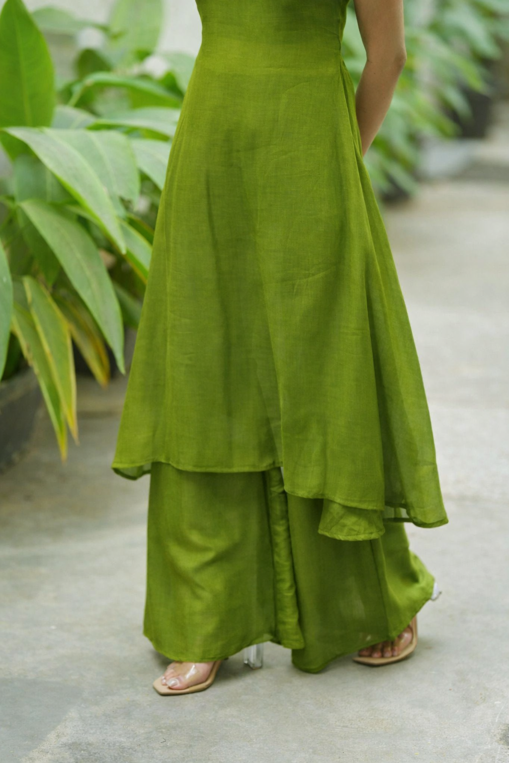 Nandhitha Green Kurta Set ( Set of 2) | SHOBITAM