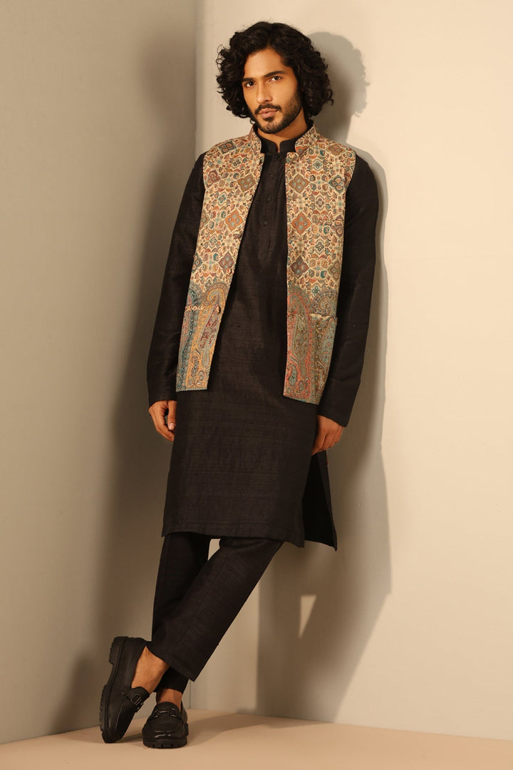 Viraj Fine Wool Silk Mens' Waist Coat/Bandi | SHOBITAM