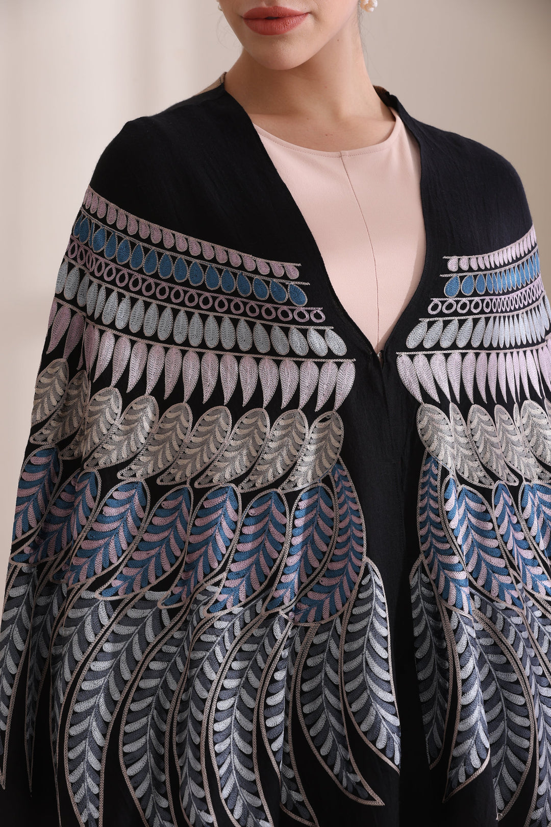 Birdie Feather embroidered cape, Cashmere Fine Wool in Black Blue