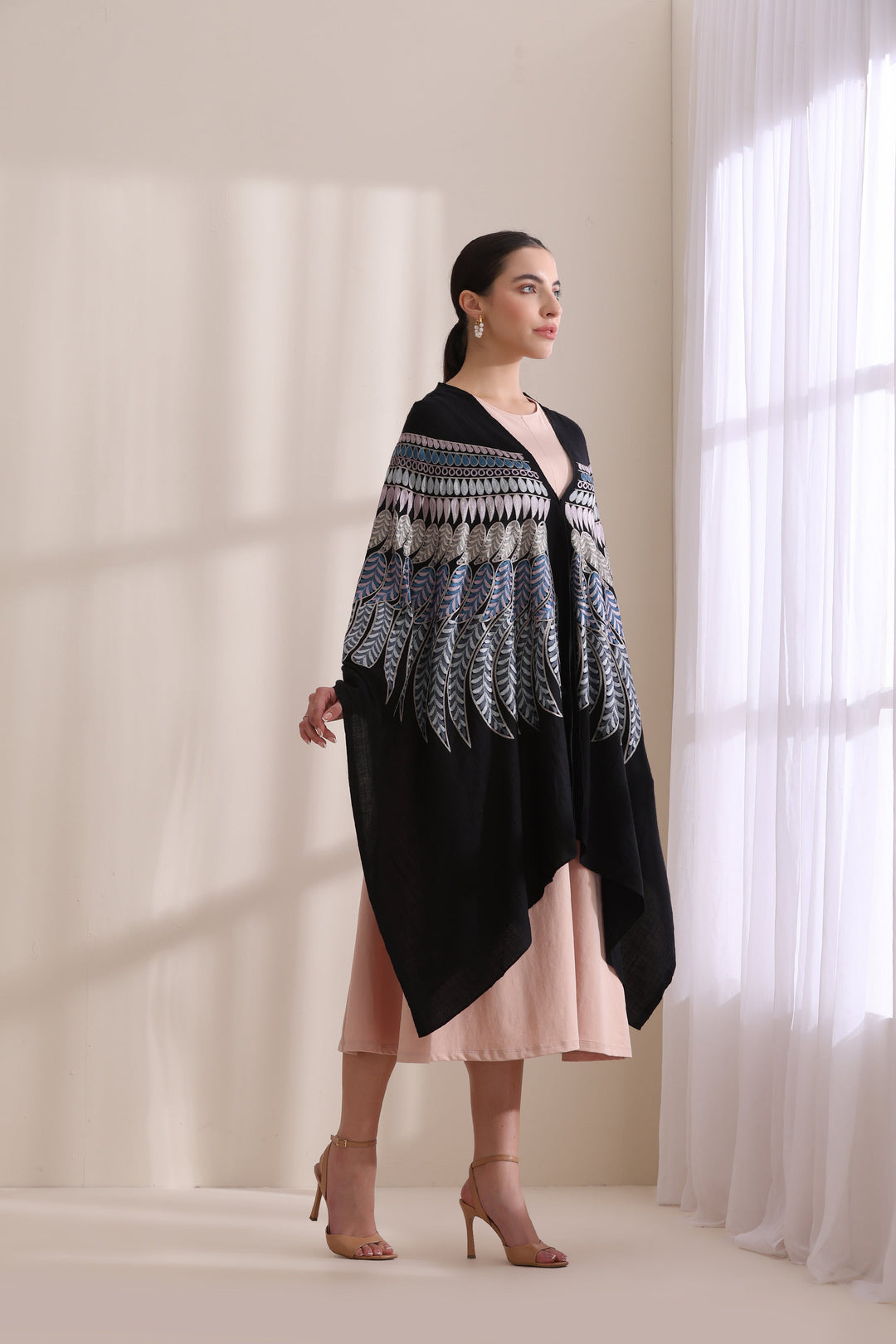Birdie Feather embroidered cape, Cashmere Fine Wool in Black Blue