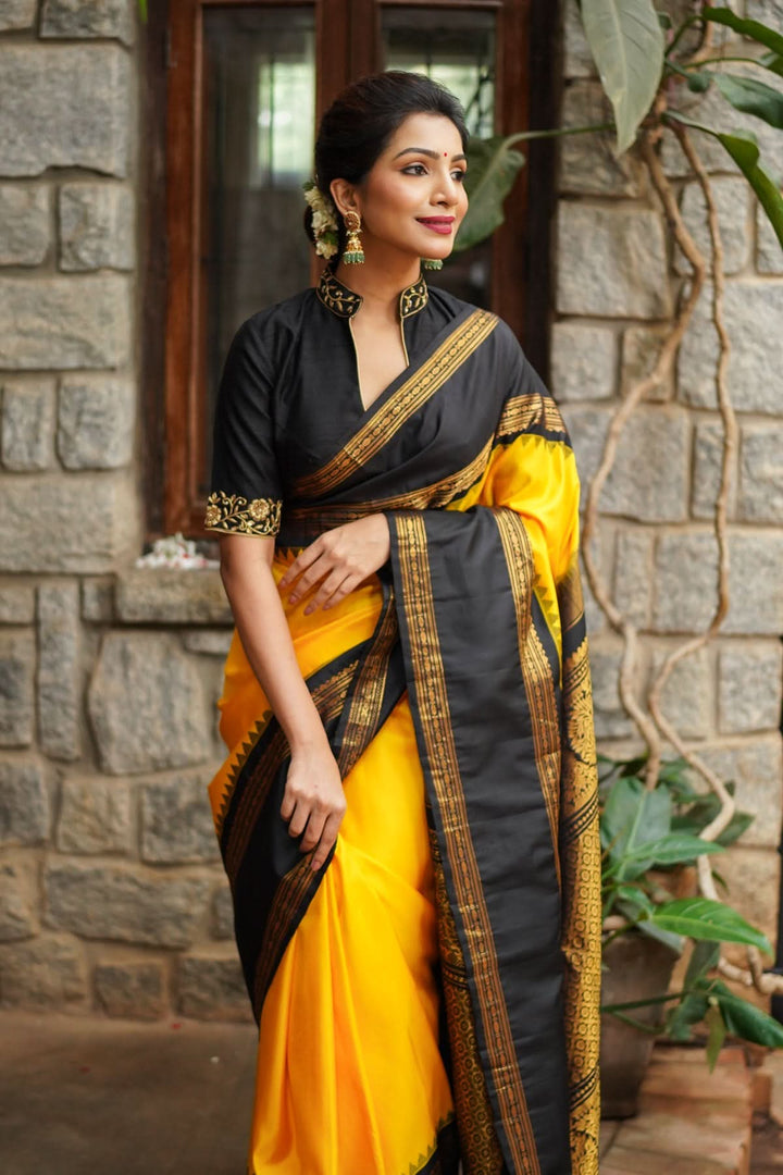 Yellow Exquisite Korvai Gadwal Silk Saree with Black  Borders | SILK MARK CERTIFIED