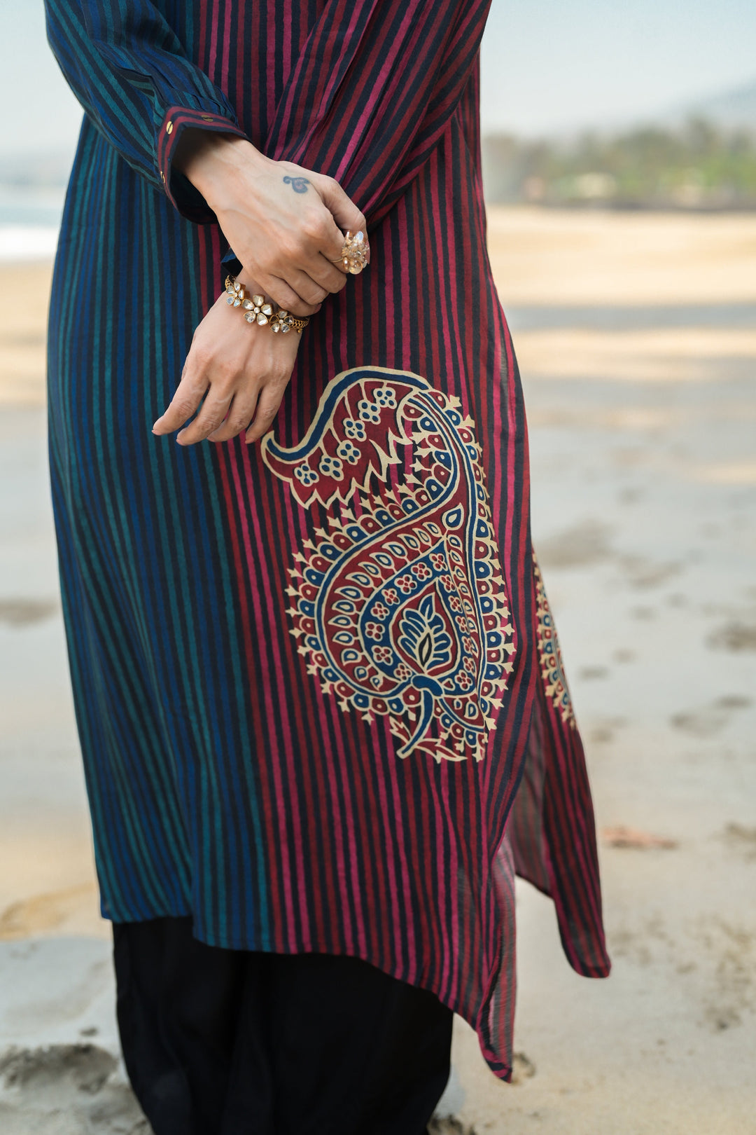 Blue and Red Paisley Lining Print Muslin Kurta Set- SET OF-2 | SHOBITAM