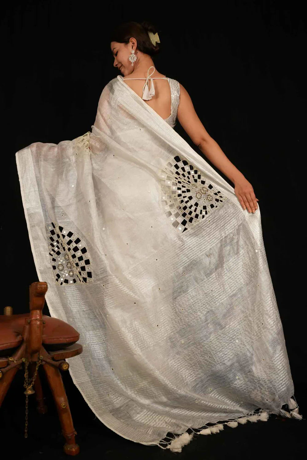 Gray Handloom Bhagalpuri Linen Silk with Cut Work , Mirror & Moti Embroidered Wrap In 1 Minute Saree