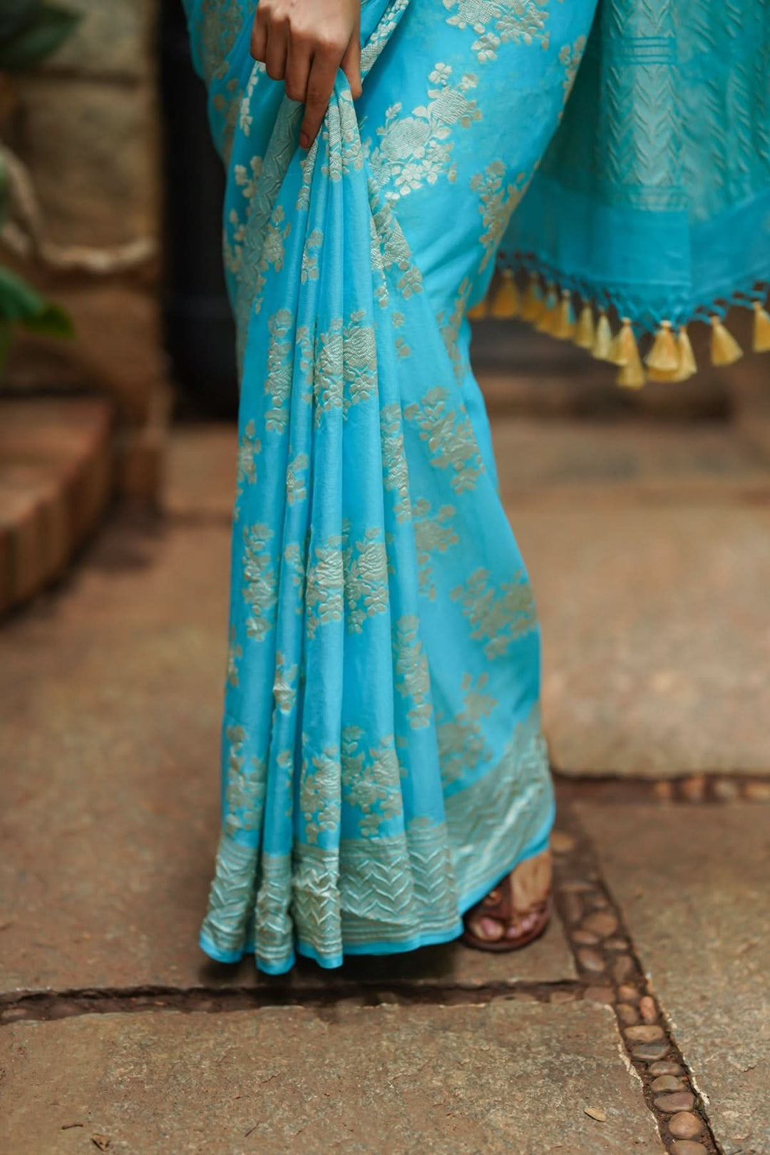 Pure Georgette Silk Banarasi Saree In Blue  with rose Jaal Weave in Silver Tone Zari | SILK MARK CERTIFIED