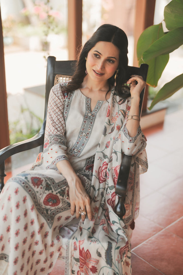 Off White Jaipur Bagh Muslin Suit Set- SET OF-3 | SHOBITAM