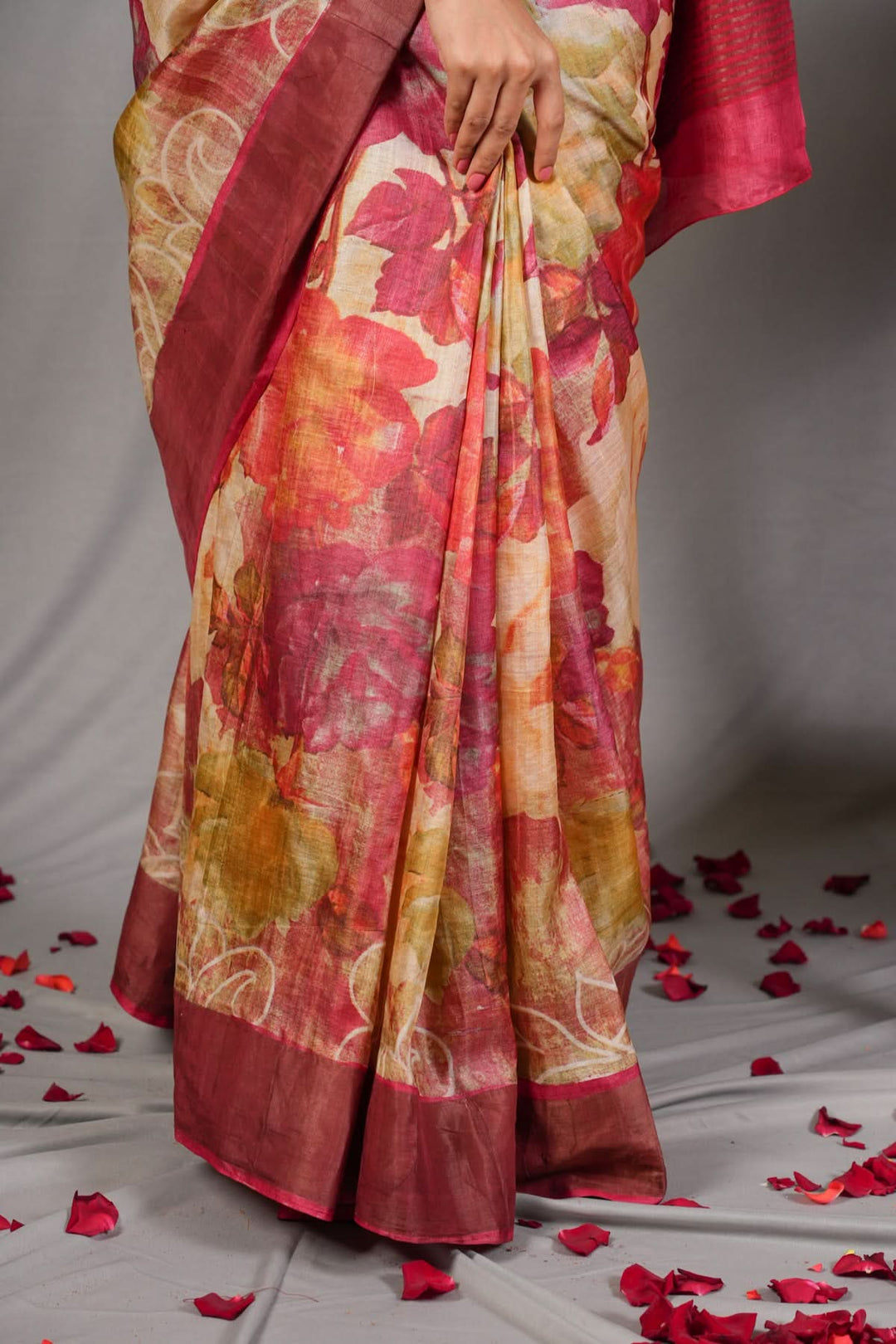 Jari Tussar Silk Saree with Floral Digital Print in Beige | SILK MARK CERTIFIED