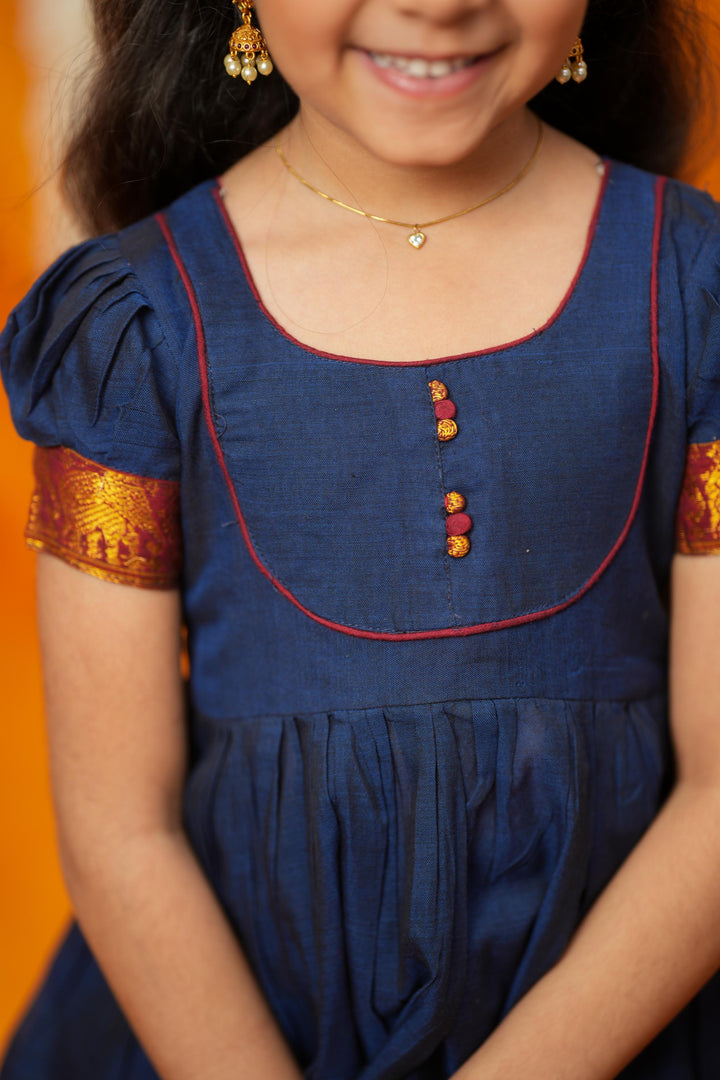 Ezhili Navy Handloom mini | Made To Order