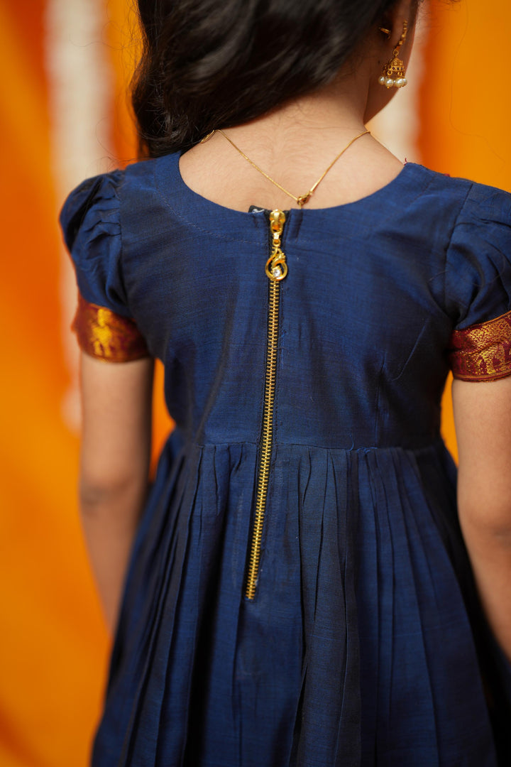 Ezhili Navy Handloom mini | Made To Order