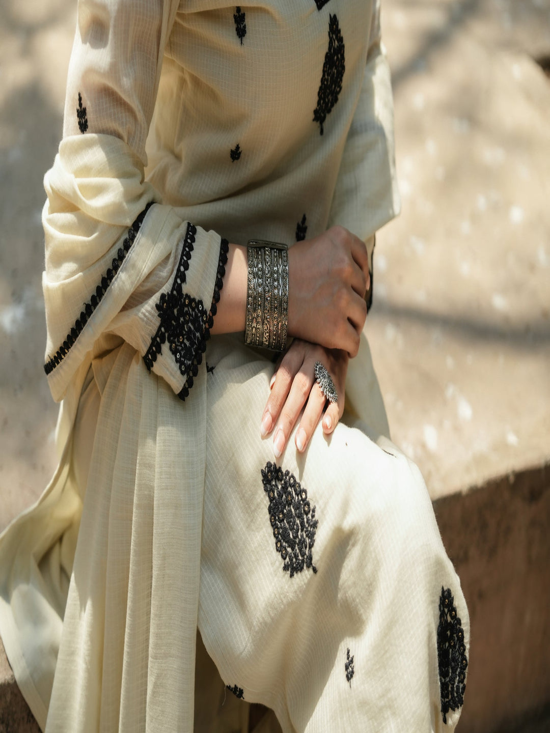 Black and Off White Kota Doriya with Thread Buti Suit Set- SET OF-3 | SHOBITAM