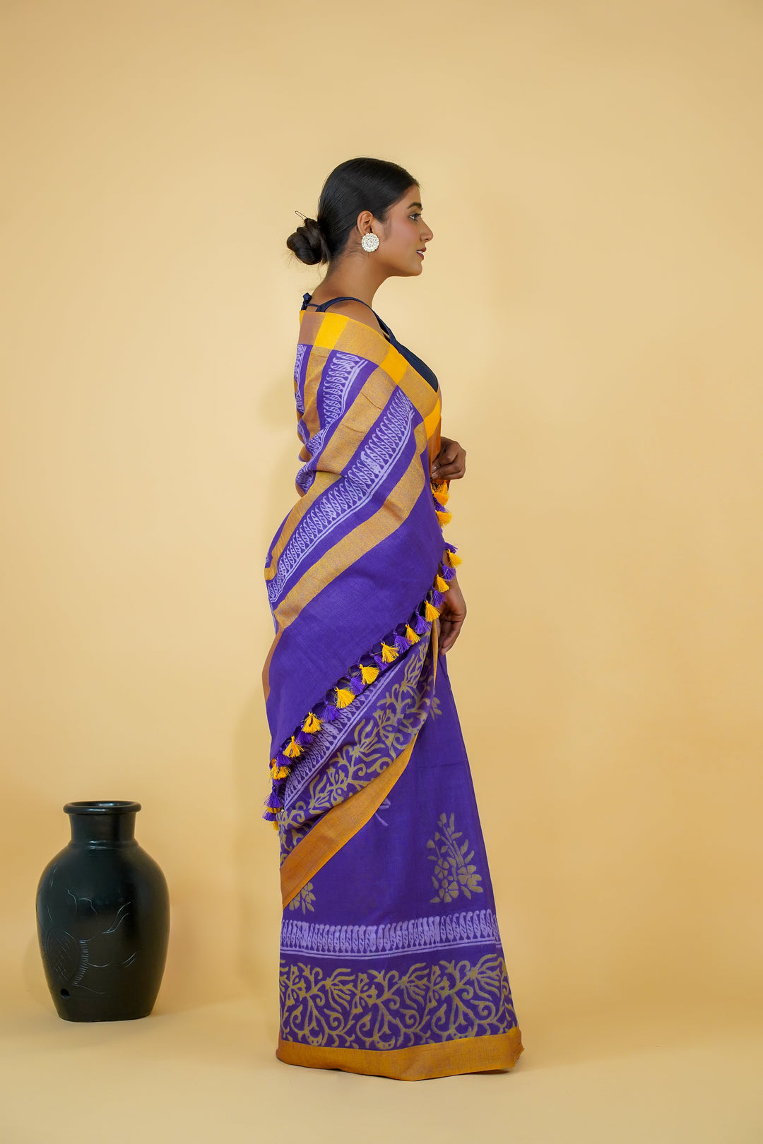 Beautiful Purple Colour Cotton Saree With Batik Discharge Print