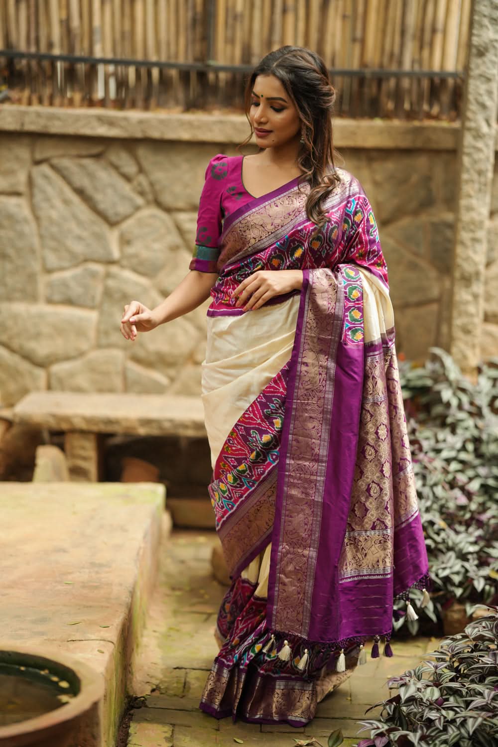 Equal Borders Stunning Ikkat Patola Kanjivaram Fusion Silk Saree with Panel design and zari border | SILK MARK CERTIFIED