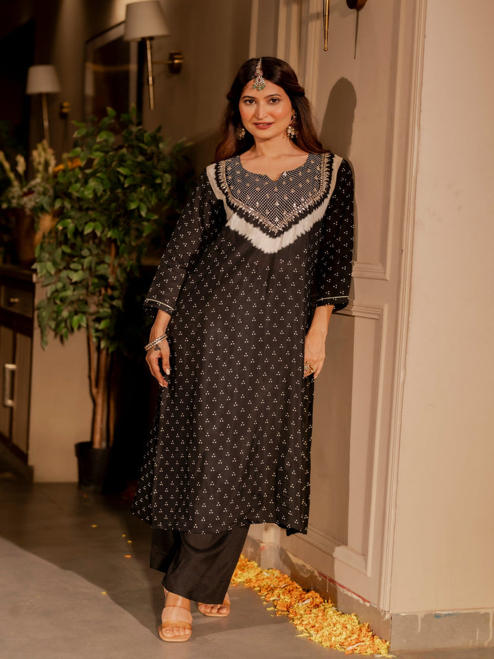 Black bandhani with gota work on neck kurta set- SET OF-2 | SHOBITAM