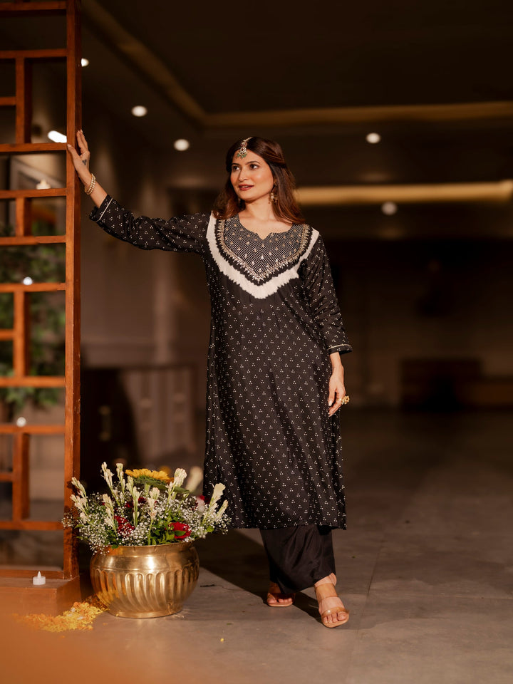 Black bandhani with gota work on neck kurta set- SET OF-2 | SHOBITAM