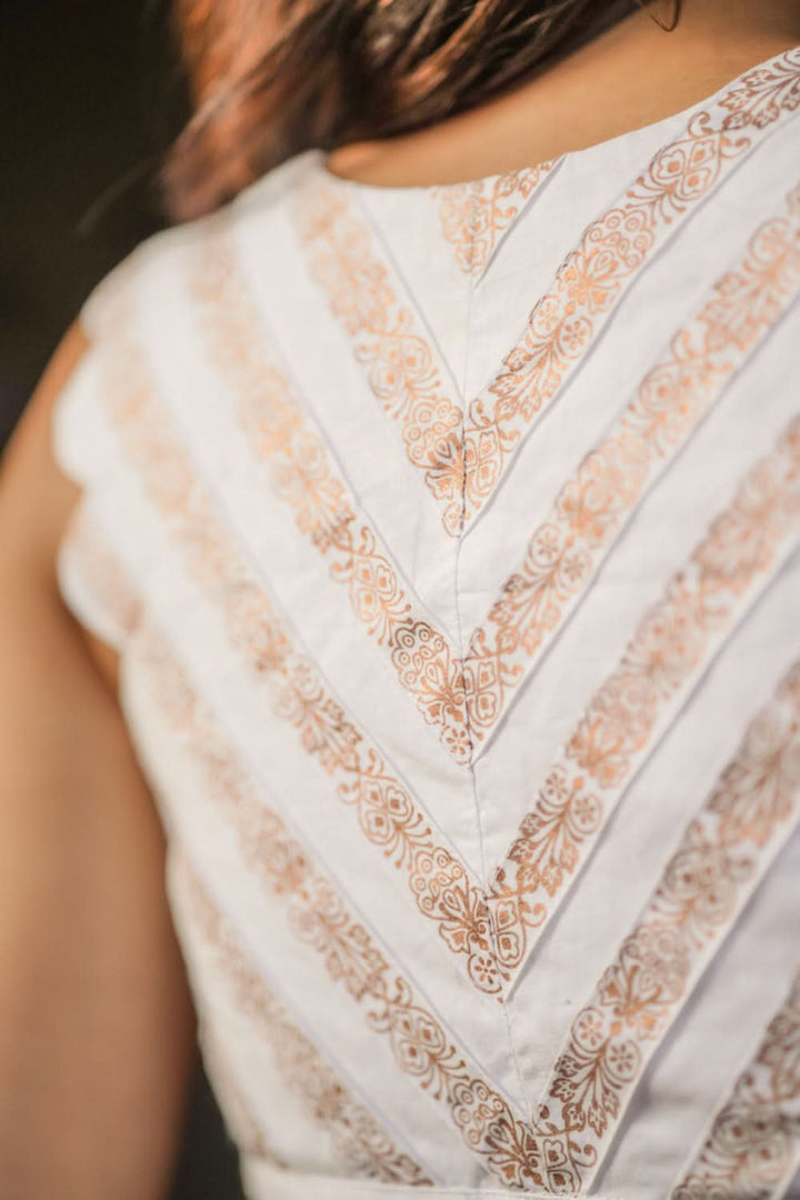 Ivory Scalloped V Neck cotton sleeveless blouse, Made to Order