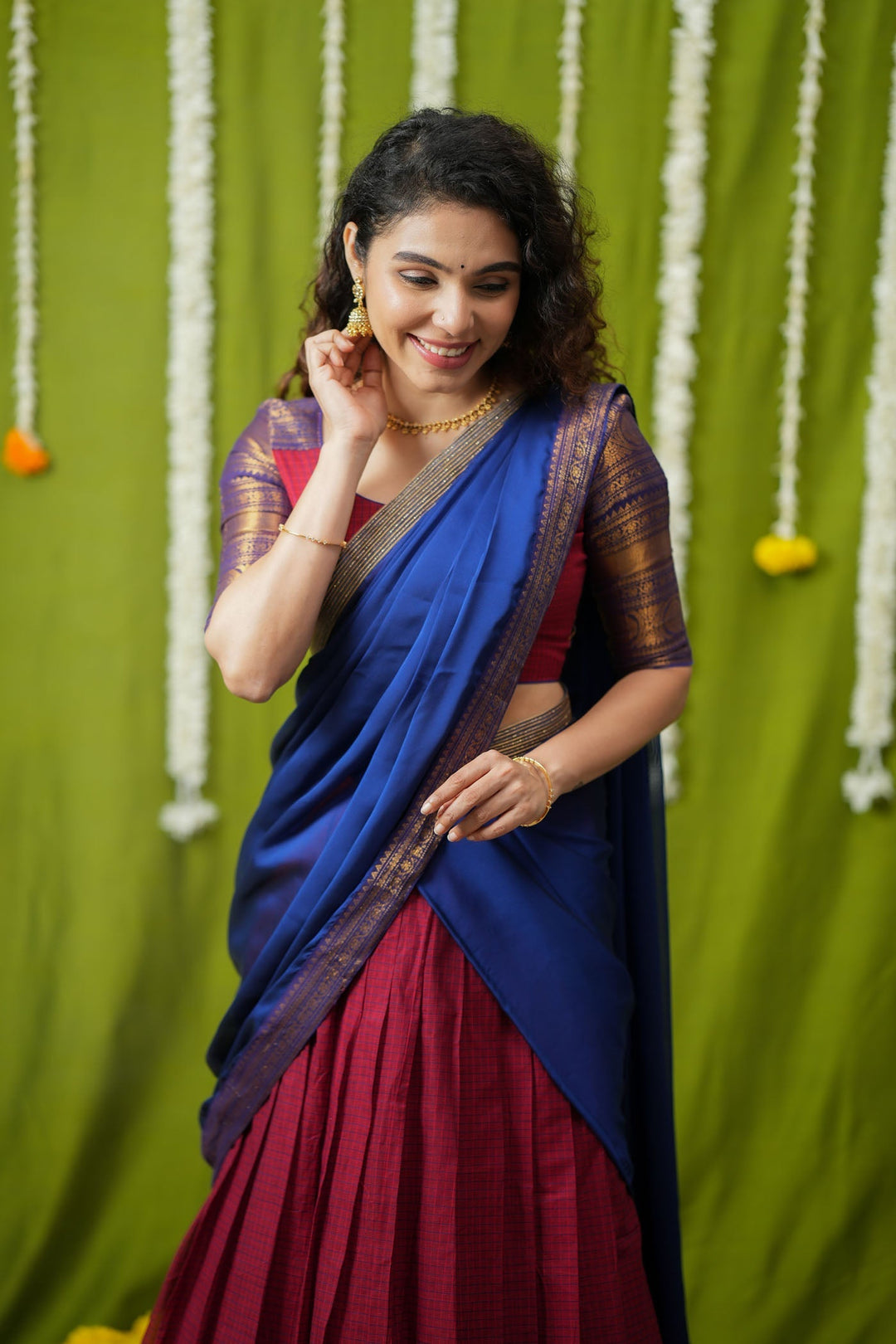 Esha Red check Halfsaree (Set of 3) | SHOBITAM