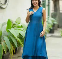 Nandhitha Teal Kurta and Pant Set ( Set of 2)