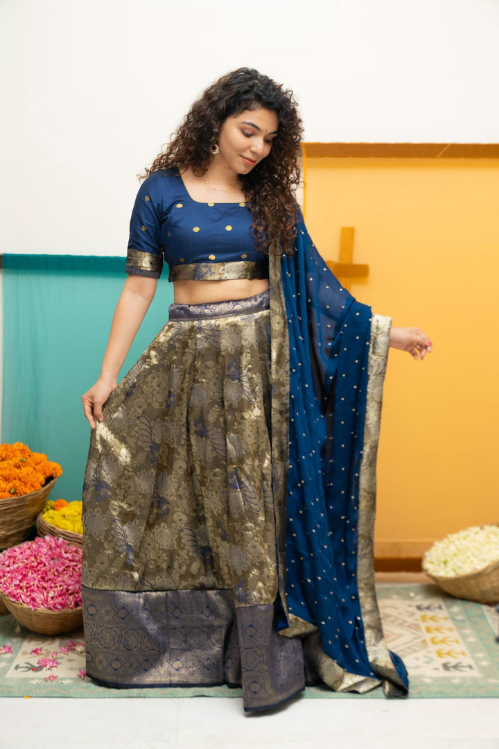 Ishwarya Navy Crop top & Skirt| Made To Order