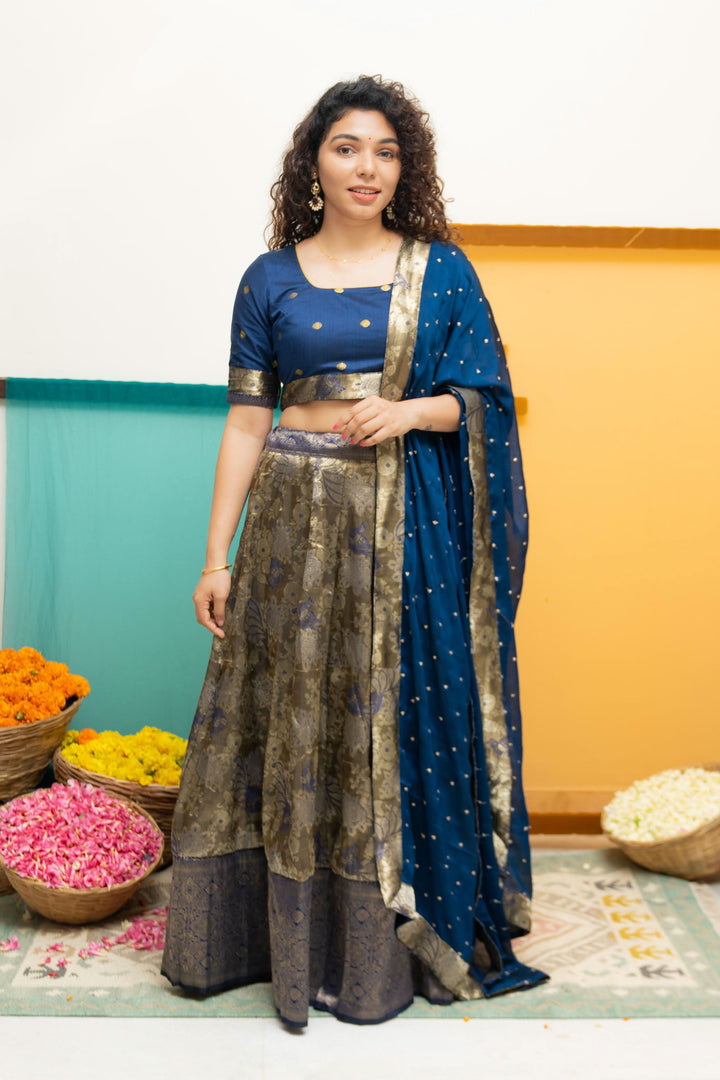 Ishwarya Navy Crop top & Skirt| Made To Order