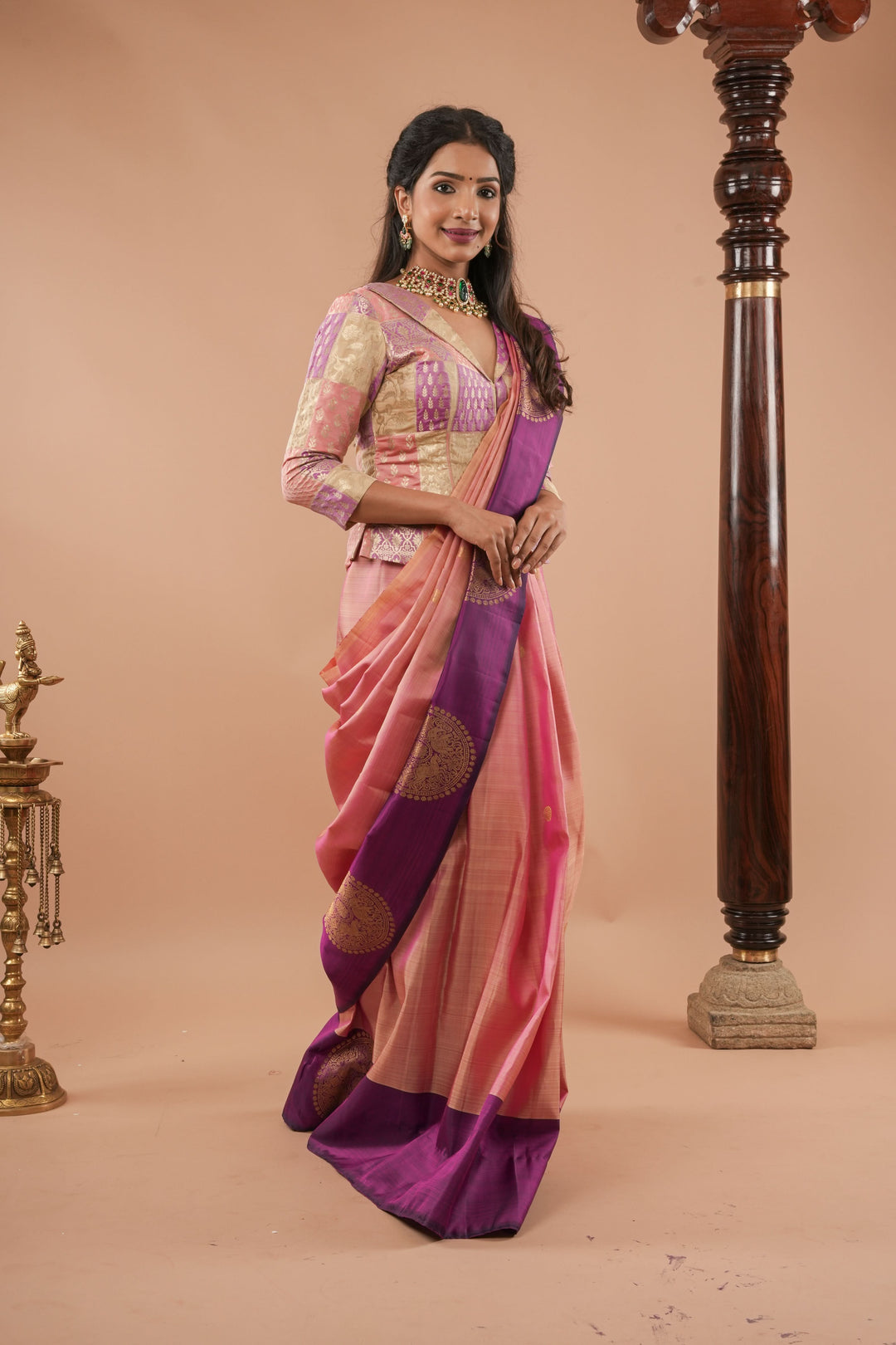 Pink dual Tone Borderless Kanjivaram Soft Silk Saree with annapakshi Motifs| CERTIFIED SILK