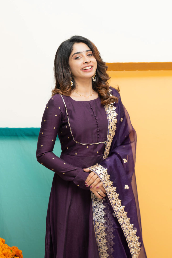 Nirainila Violet | Shobitam Custom Gowns | Made To Order