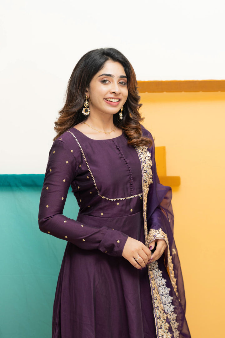 Nirainila Violet | Shobitam Custom Gowns | Made To Order