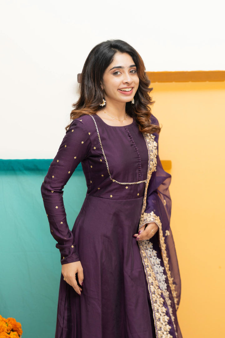 Nirainila Violet | Shobitam Custom Gowns | Made To Order