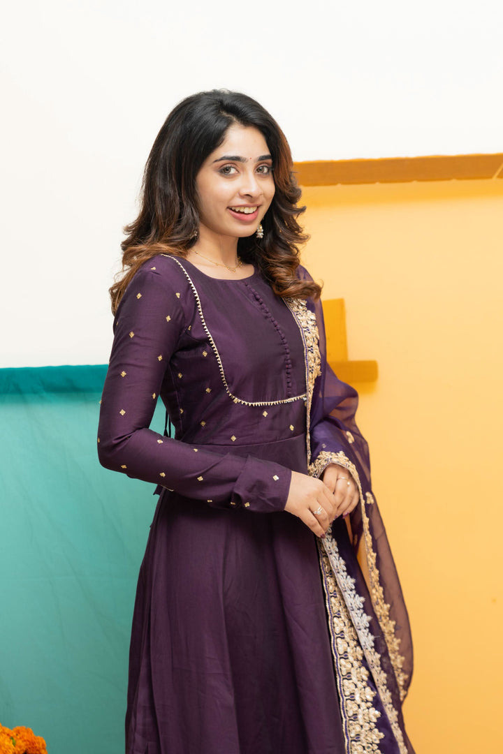 Nirainila Violet | Shobitam Custom Gowns | Made To Order