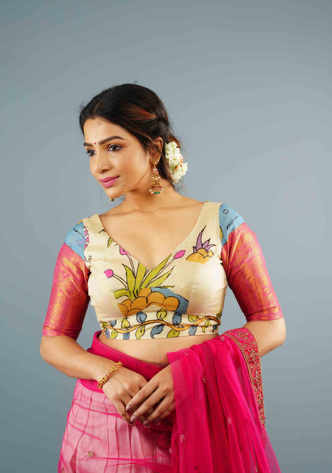 Pure Pen Kalamkari in Off White with Wide Zari Border Blouse on Chennuri Silk with zari sleeves, Customizable, Made to Order
